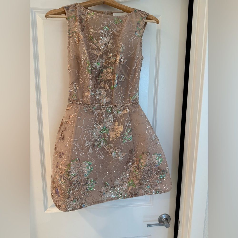 NWOT BRONX AND BANCO Violet‎ Mini Dress in Gold Sequin, wedding guest, cocktail - Picture 13 of 13